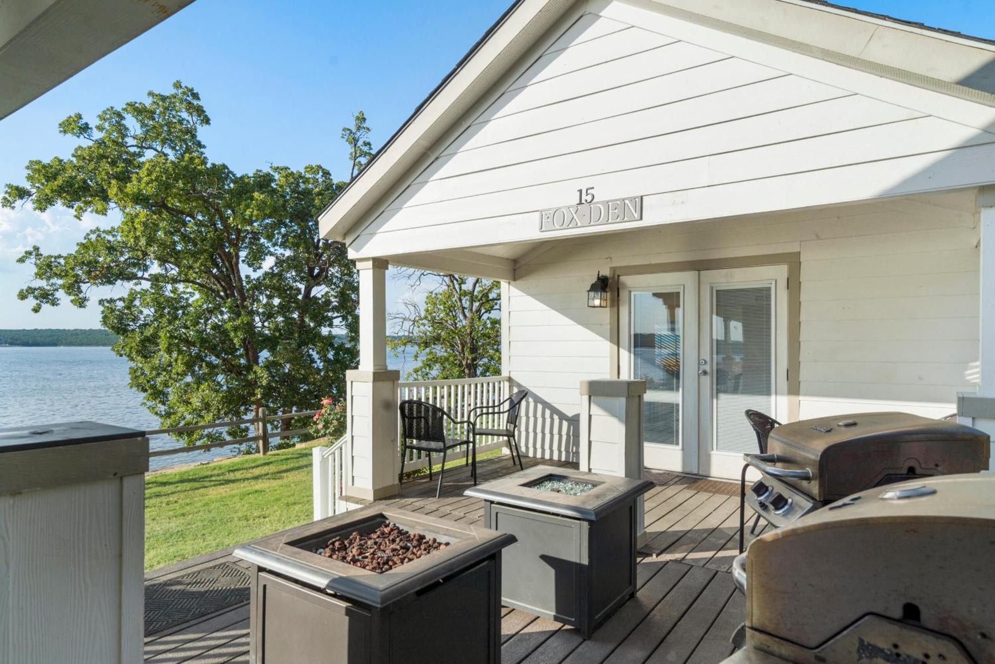Crosstimbers Marina And Cottages Sperry Exterior foto